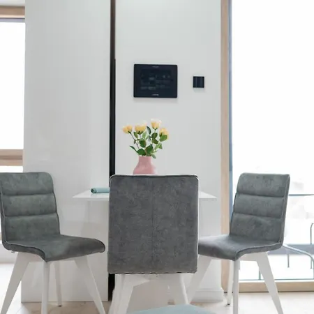 Maja Lux Lägenhet *