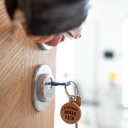 Maja Lux Lägenhet Subotica