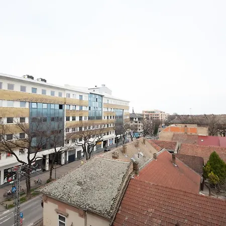Maja Lux * Subotica
