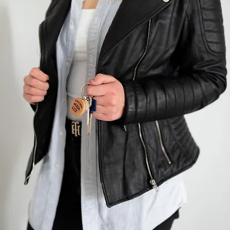 Maja Lux *