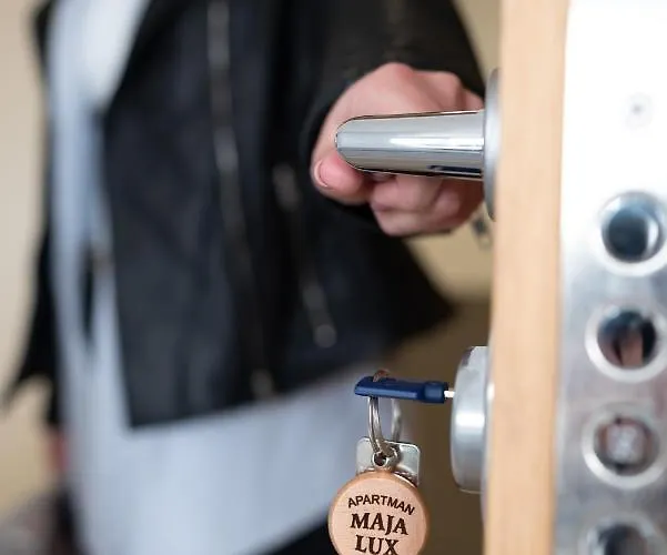 Apartment Maja Lux *